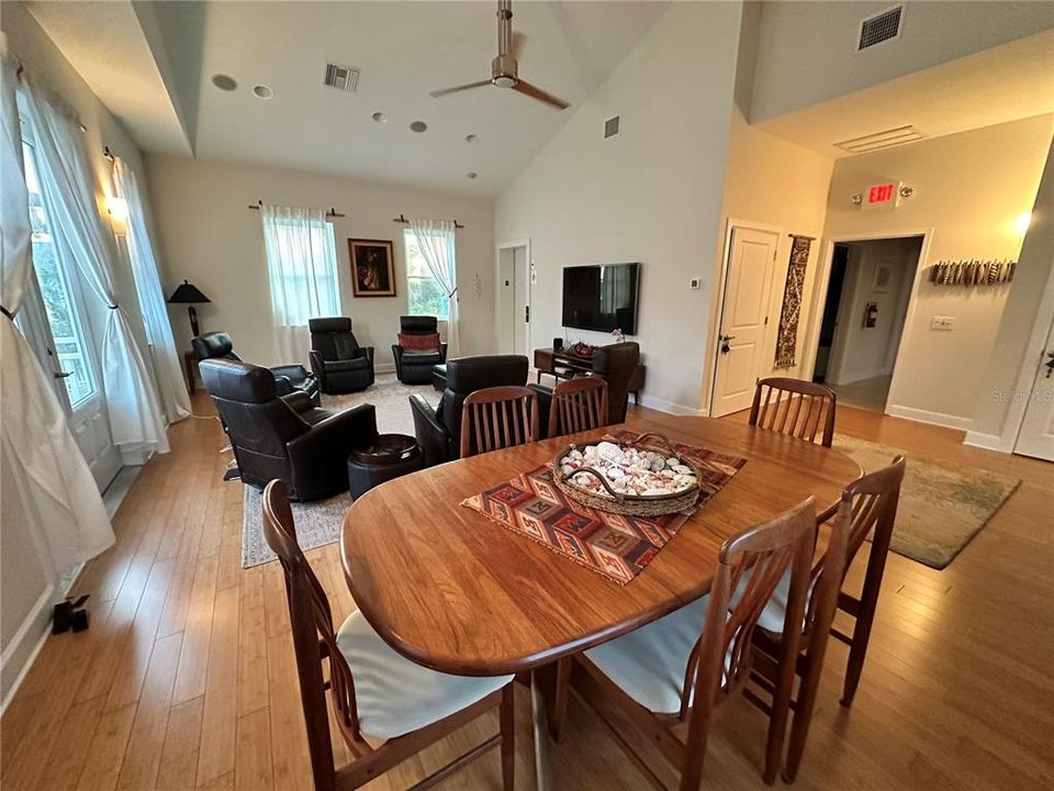 For Sale: $1,595,000 (0 beds, 0 baths, 3333 Square Feet)