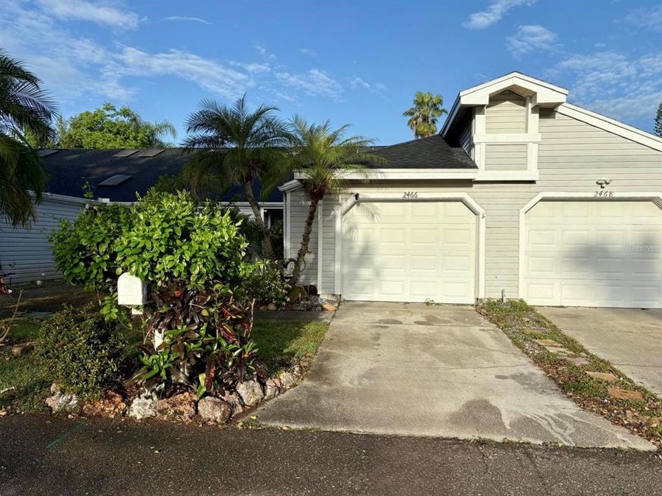 En Venta: $295,000 (2 camas, 2 baños, 1069 Pies cuadrados)