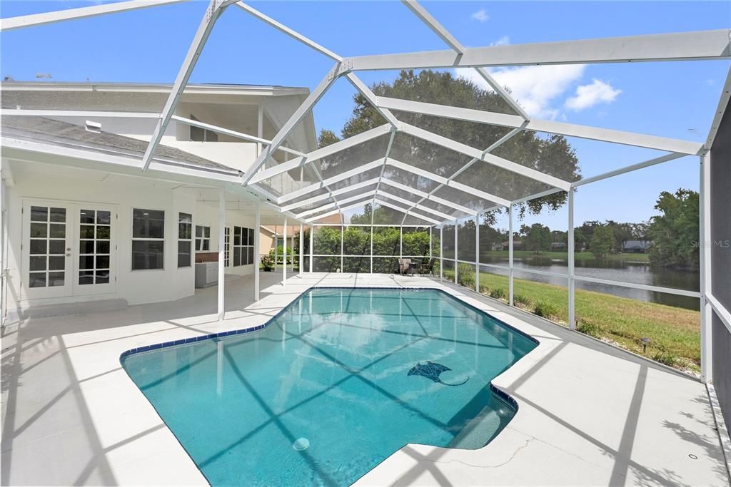 En Venta: $899,000 (4 camas, 3 baños, 2845 Pies cuadrados)