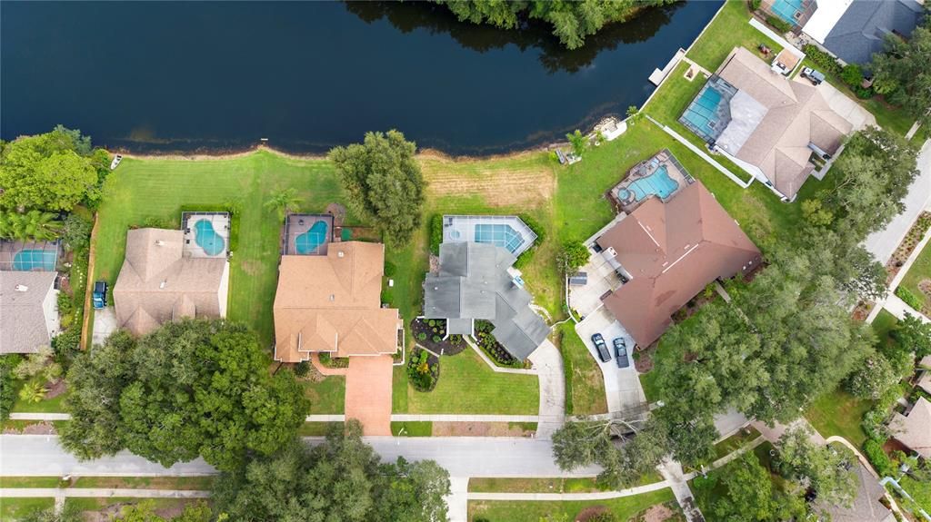 En Venta: $899,000 (4 camas, 3 baños, 2845 Pies cuadrados)