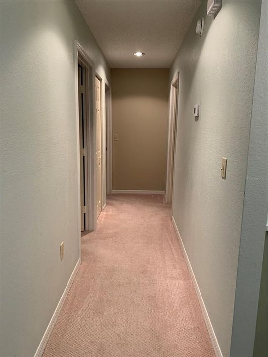 Activo con contrato: $159,900 (2 camas, 2 baños, 988 Pies cuadrados)