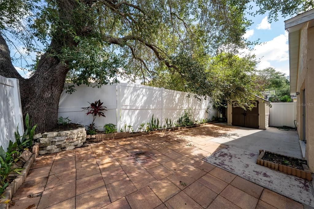 For Sale: $323,000 (3 beds, 2 baths, 1458 Square Feet)