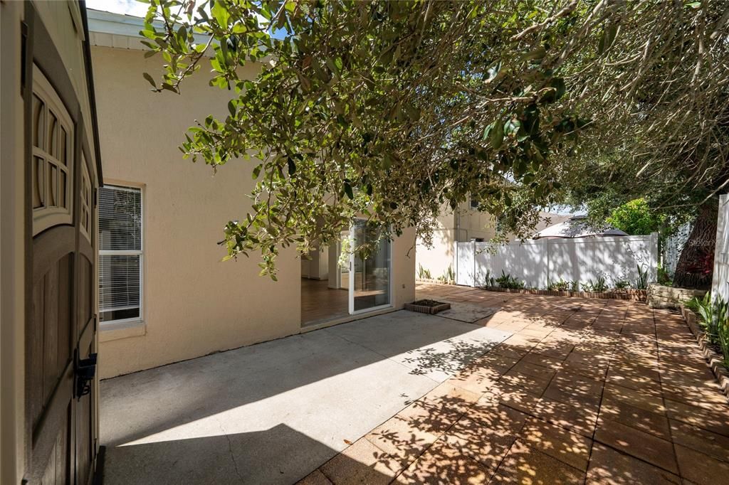 For Sale: $323,000 (3 beds, 2 baths, 1458 Square Feet)