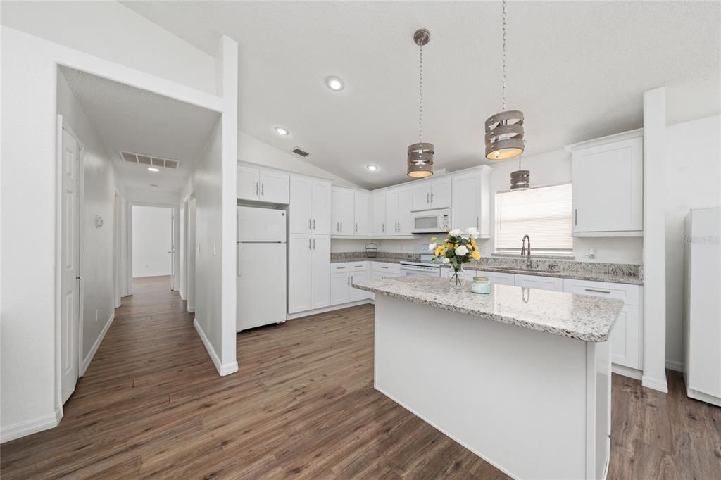 For Sale: $323,000 (3 beds, 2 baths, 1458 Square Feet)