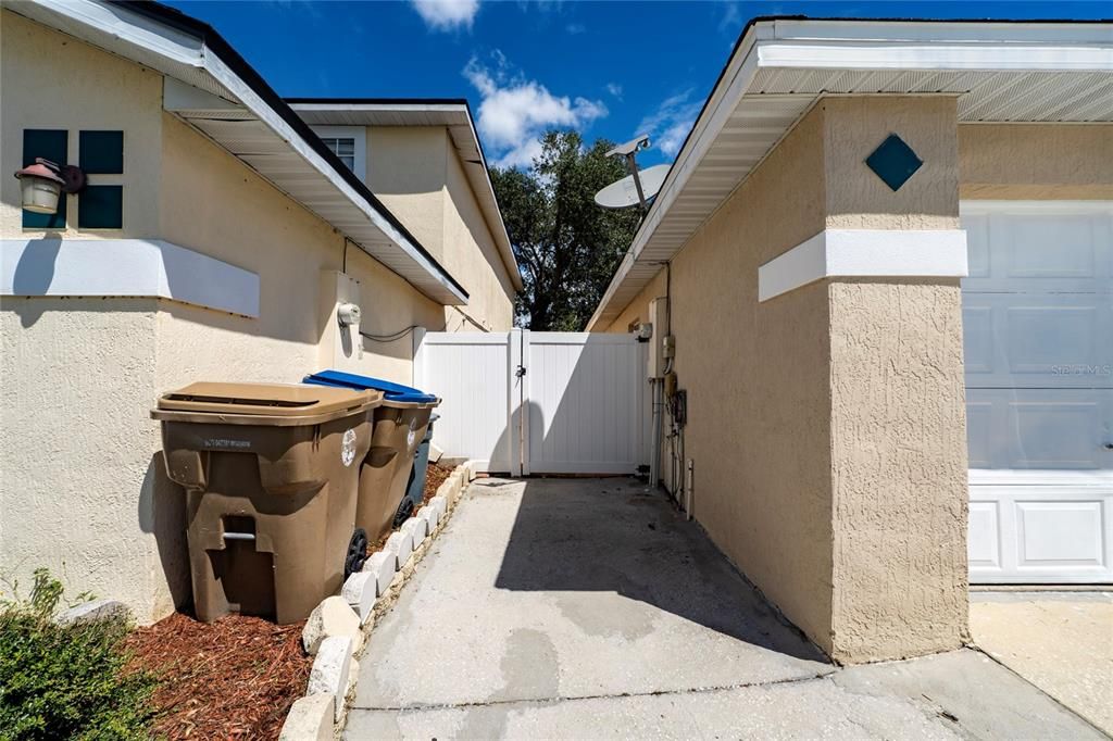 For Sale: $323,000 (3 beds, 2 baths, 1458 Square Feet)