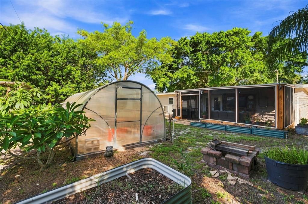 En Venta: $279,000 (2 camas, 1 baños, 936 Pies cuadrados)