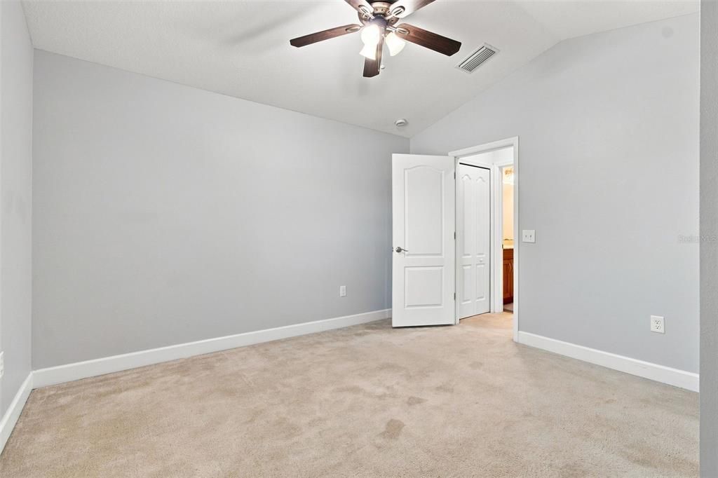 For Sale: $420,000 (3 beds, 2 baths, 2070 Square Feet)