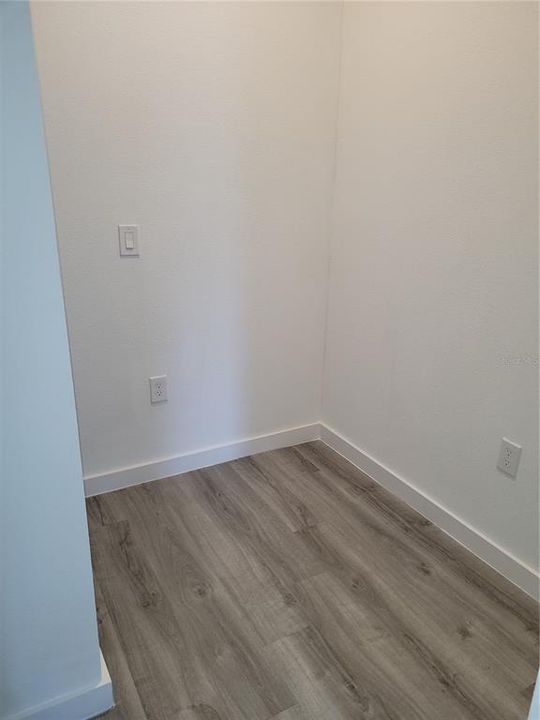 В аренду: $2,100 (3 спален, 3 ванн, 1360 Квадратных фут)