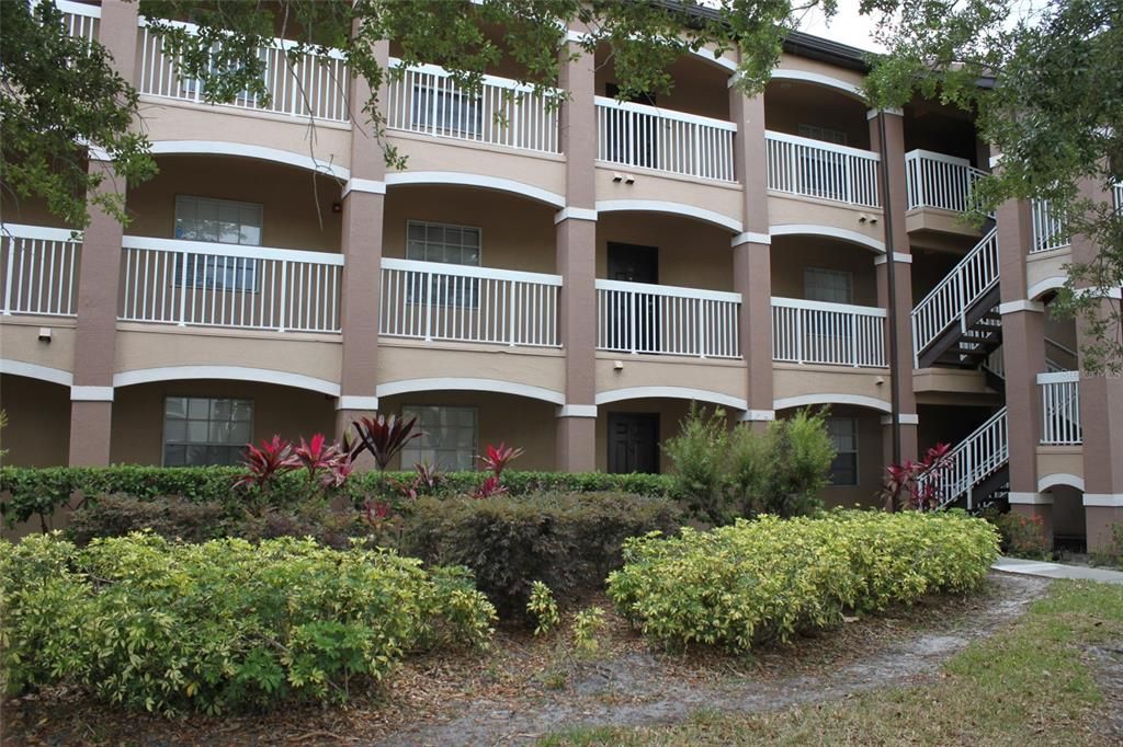 For Rent: $1,650 (2 beds, 2 baths, 1020 Square Feet)