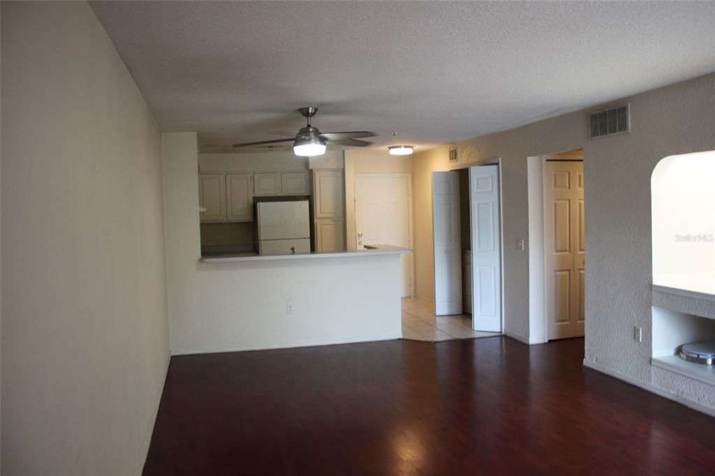 For Rent: $1,650 (2 beds, 2 baths, 1020 Square Feet)
