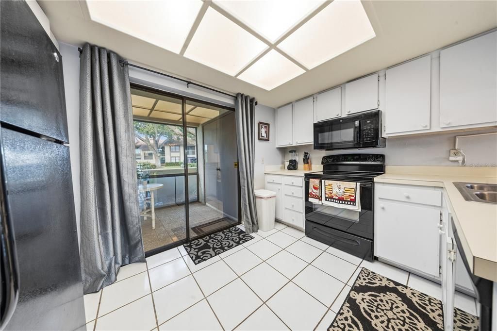 En Venta: $197,500 (2 camas, 2 baños, 924 Pies cuadrados)