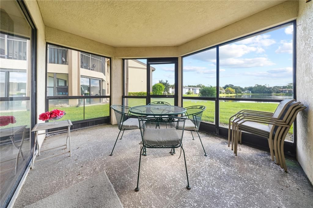 En Venta: $197,500 (2 camas, 2 baños, 924 Pies cuadrados)