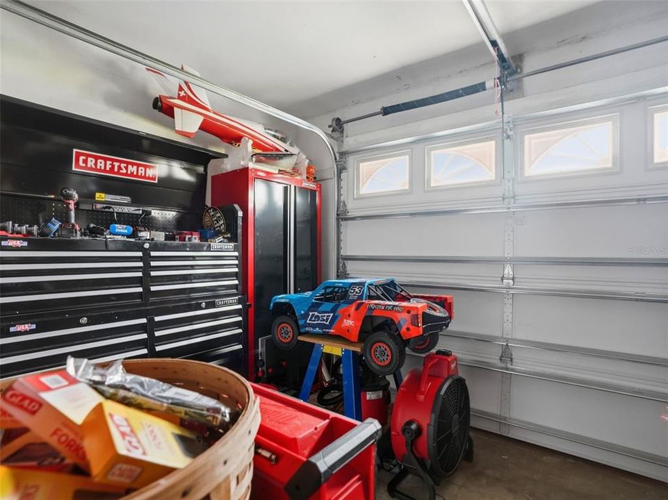 For Sale: $309,000 (2 beds, 2 baths, 1360 Square Feet)