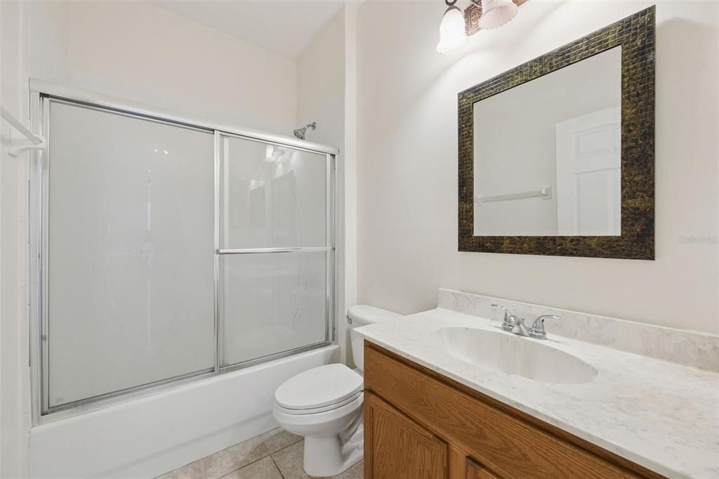 For Sale: $579,900 (5 beds, 3 baths, 2585 Square Feet)