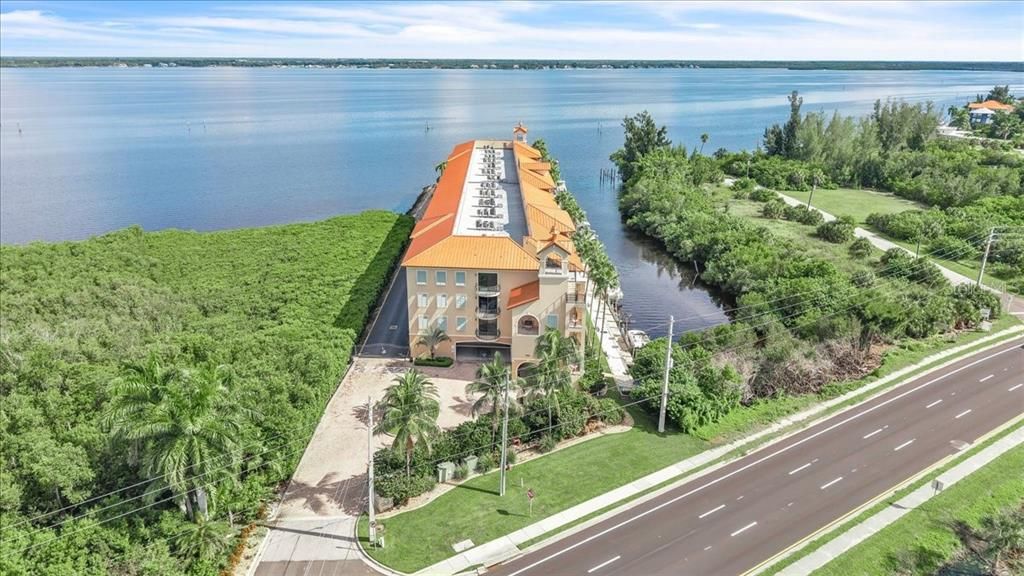 En Venta: $400,000 (3 camas, 2 baños, 1647 Pies cuadrados)