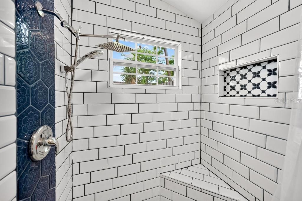 En Venta: $344,900 (3 camas, 2 baños, 1228 Pies cuadrados)