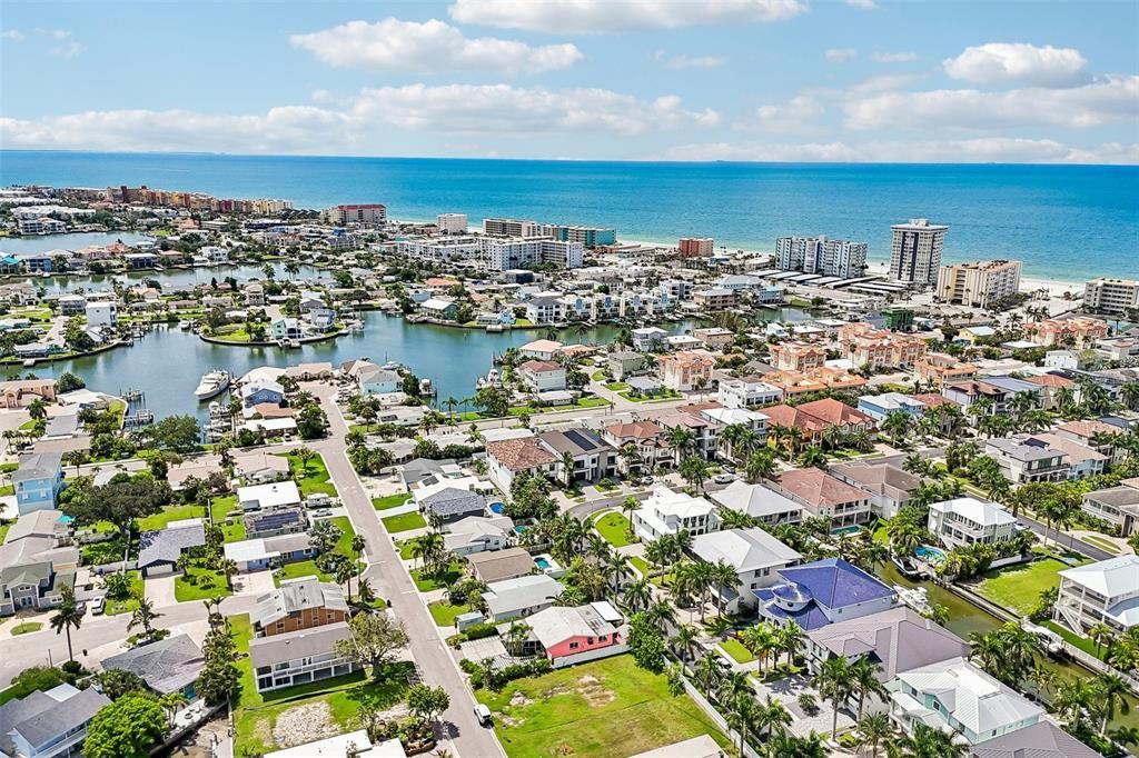 На продажу: $1,899,000 (3 спален, 3 ванн, 3304 Квадратных фут)