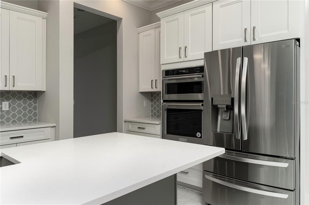 For Rent: $6,250 (4 beds, 4 baths, 3975 Square Feet)