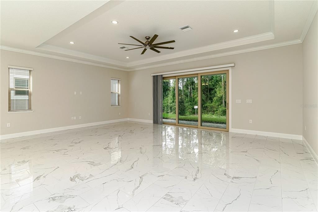 For Rent: $6,250 (4 beds, 4 baths, 3975 Square Feet)