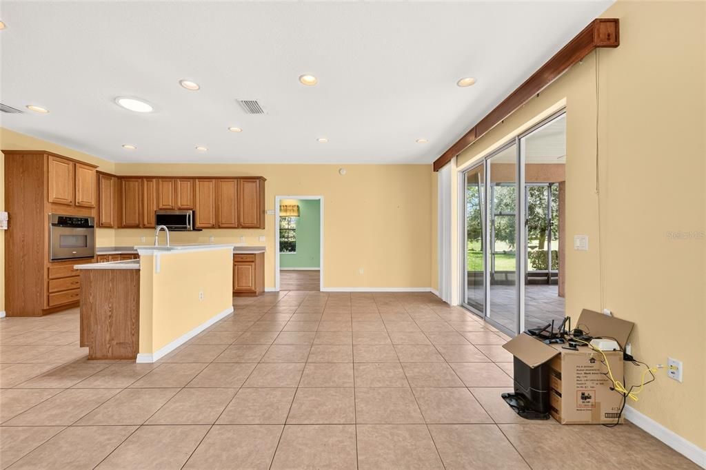 For Sale: $355,000 (3 beds, 2 baths, 2335 Square Feet)