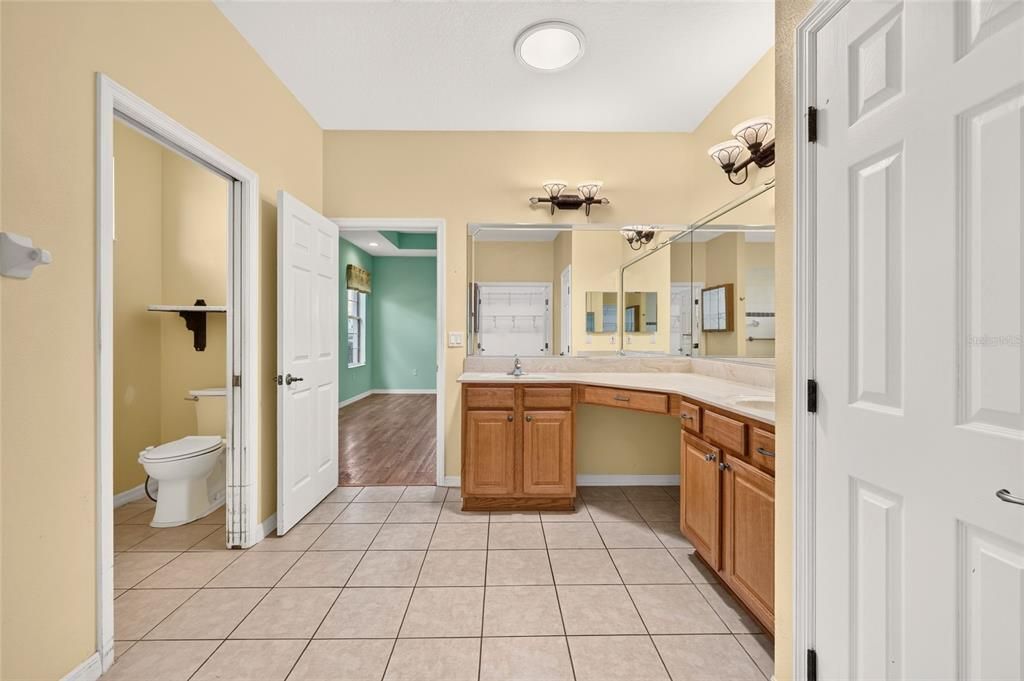 For Sale: $355,000 (3 beds, 2 baths, 2335 Square Feet)