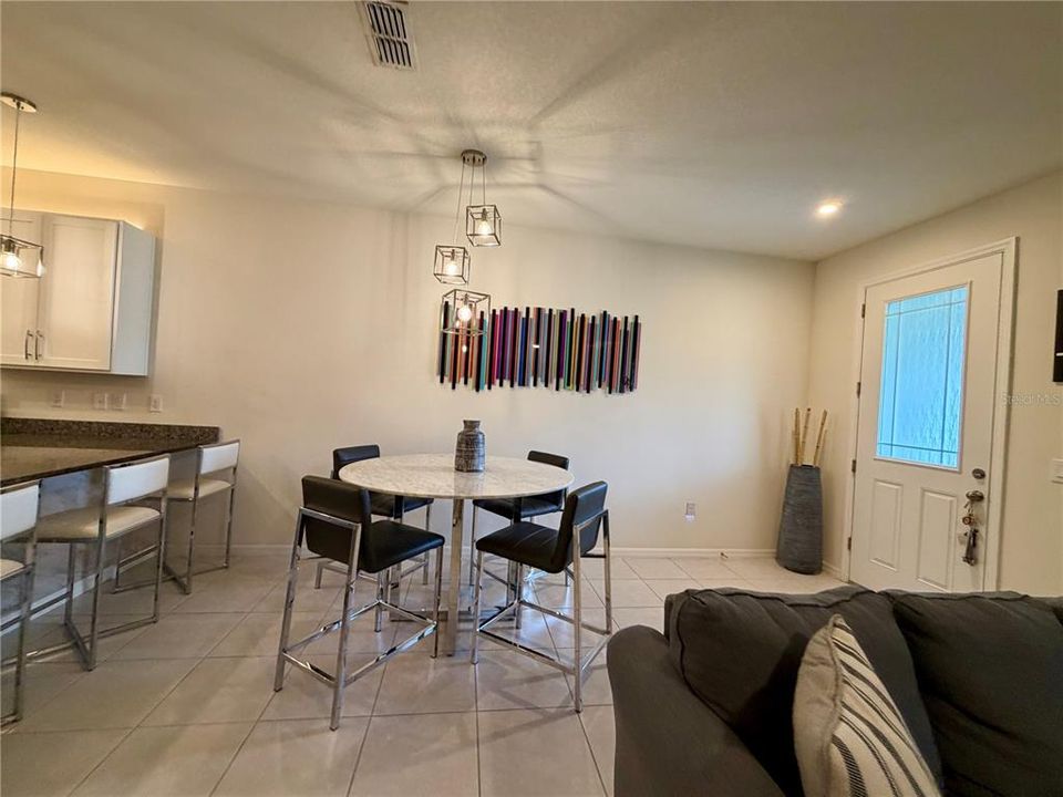 For Sale: $310,000 (3 beds, 2 baths, 1603 Square Feet)