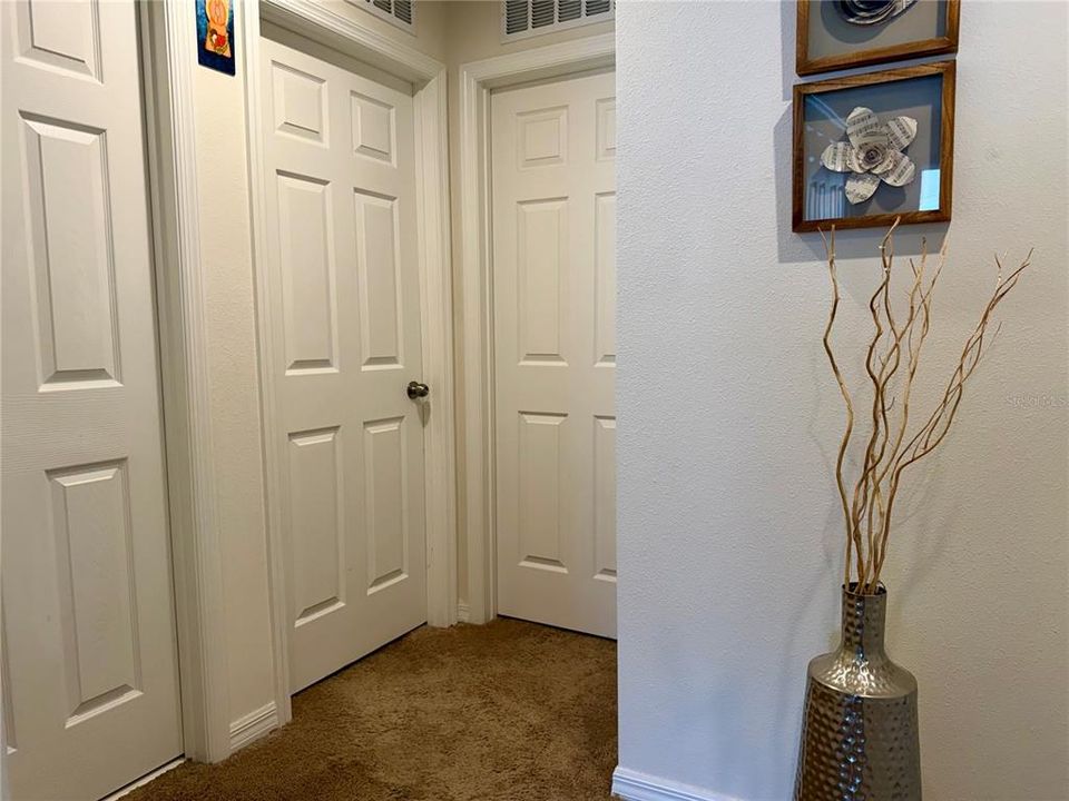 For Sale: $310,000 (3 beds, 2 baths, 1603 Square Feet)