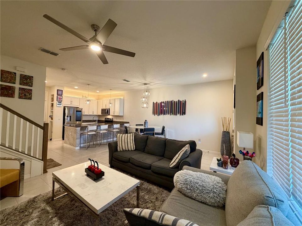For Sale: $310,000 (3 beds, 2 baths, 1603 Square Feet)