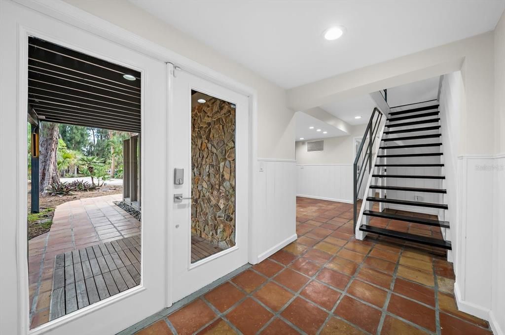 En Venta: $1,500,000 (3 camas, 3 baños, 2082 Pies cuadrados)