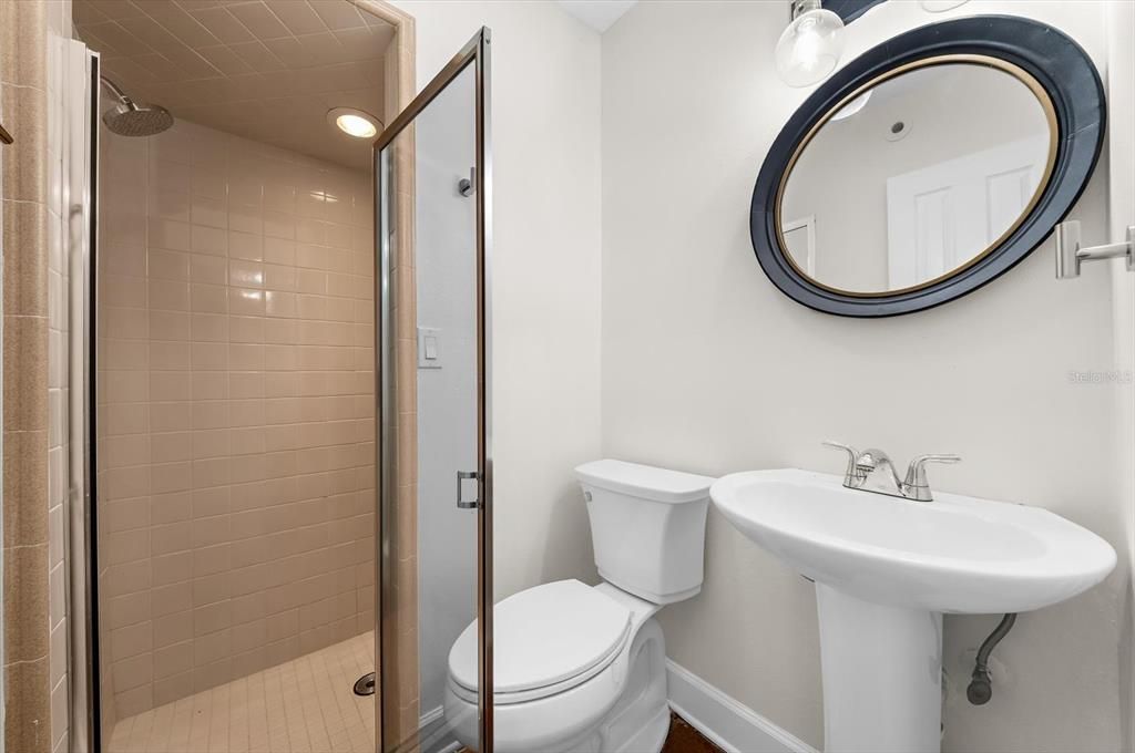 En Venta: $1,500,000 (3 camas, 3 baños, 2082 Pies cuadrados)