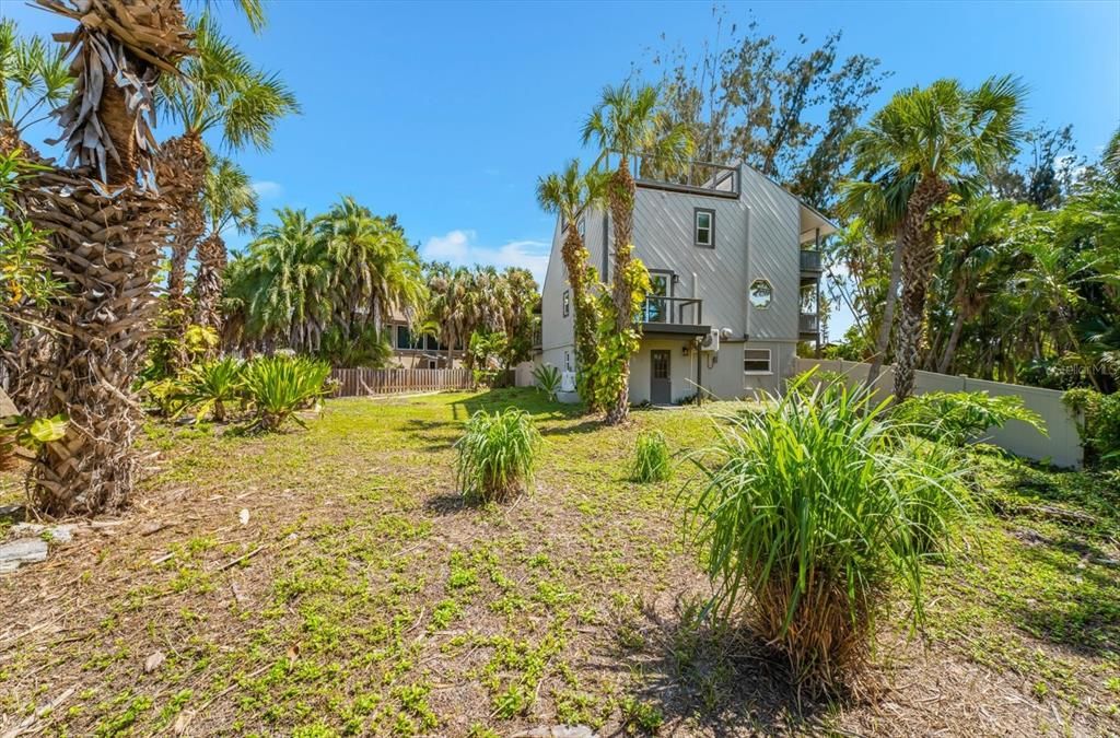 En Venta: $1,500,000 (3 camas, 3 baños, 2082 Pies cuadrados)