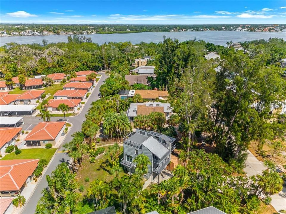 En Venta: $1,500,000 (3 camas, 3 baños, 2082 Pies cuadrados)