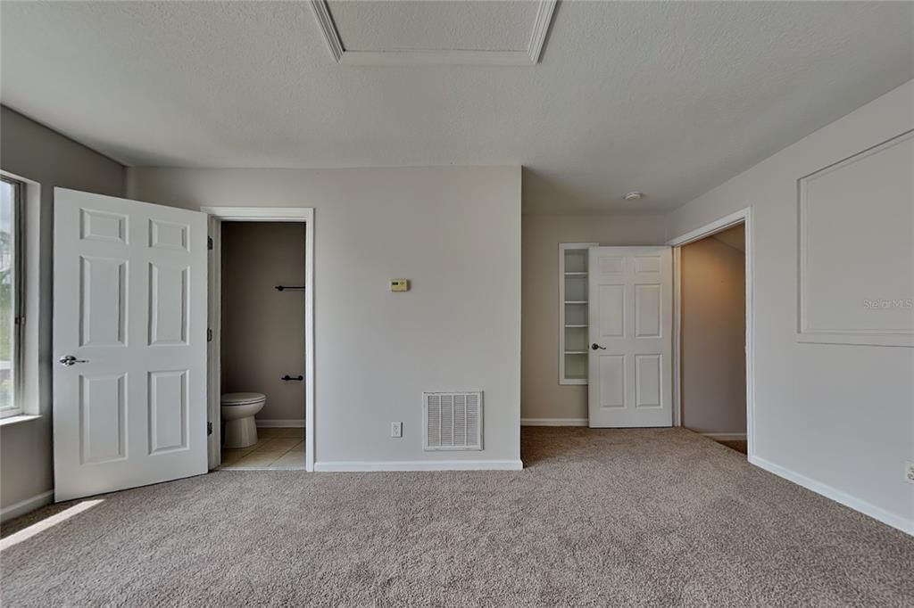 For Sale: $529,900 (4 beds, 3 baths, 3072 Square Feet)