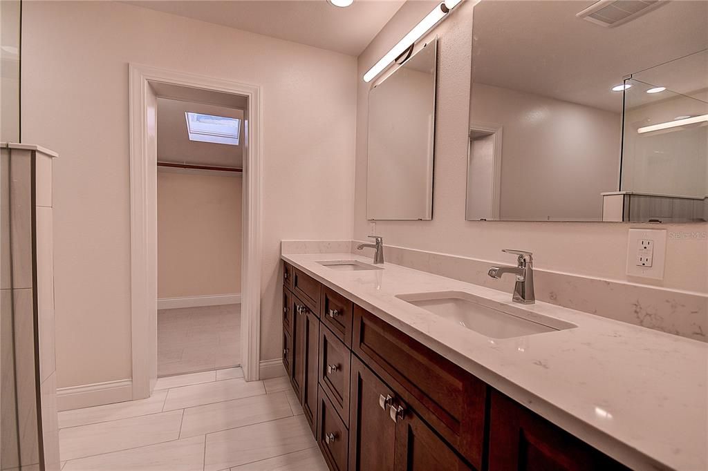 En Renta: $6,000 (4 camas, 3 baños, 3534 Pies cuadrados)
