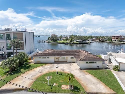 На продажу: $1,495,000 (3 спален, 2 ванн, 2464 Квадратных фут)