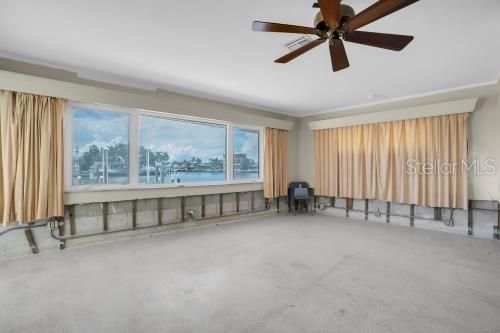 На продажу: $1,495,000 (3 спален, 2 ванн, 2464 Квадратных фут)