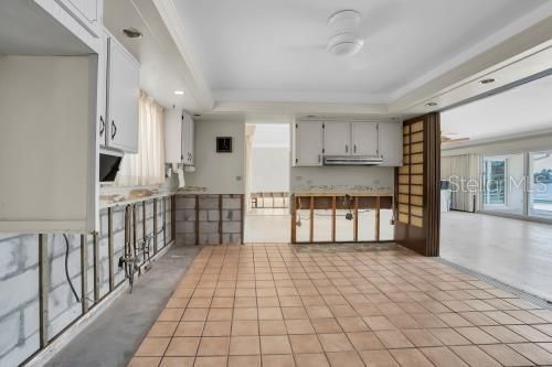 На продажу: $1,495,000 (3 спален, 2 ванн, 2464 Квадратных фут)