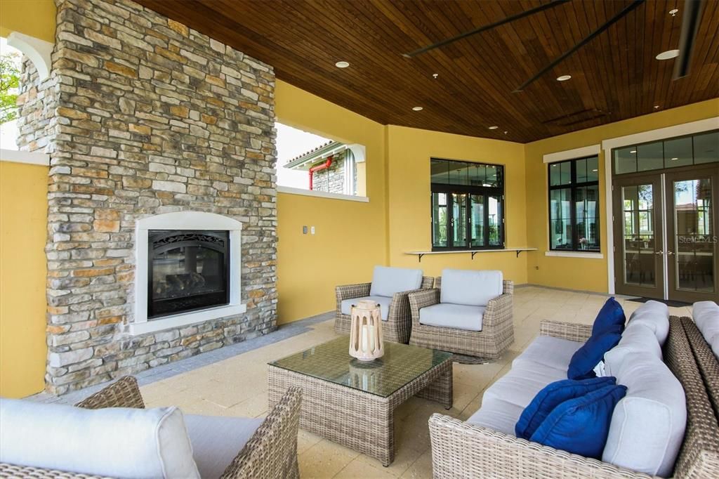 En Venta: $675,000 (3 camas, 2 baños, 2179 Pies cuadrados)