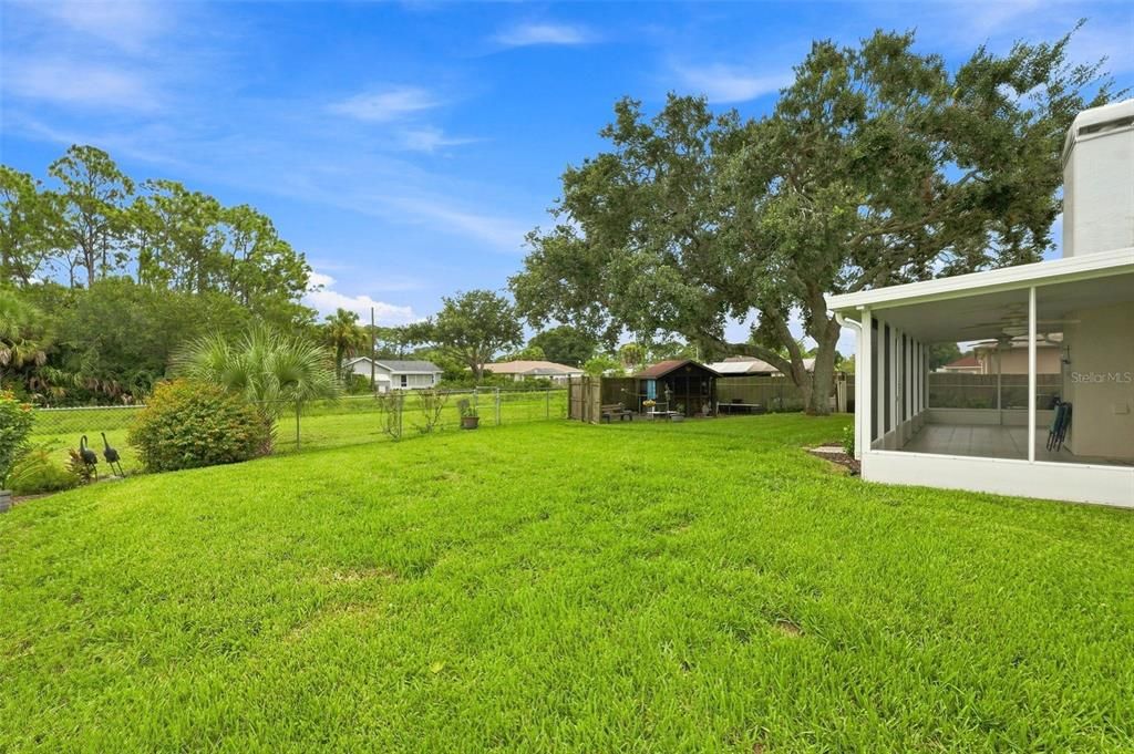 En Venta: $329,900 (4 camas, 2 baños, 1378 Pies cuadrados)