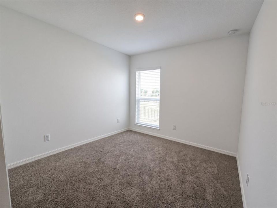 В аренду: $2,350 (3 спален, 2 ванн, 1585 Квадратных фут)