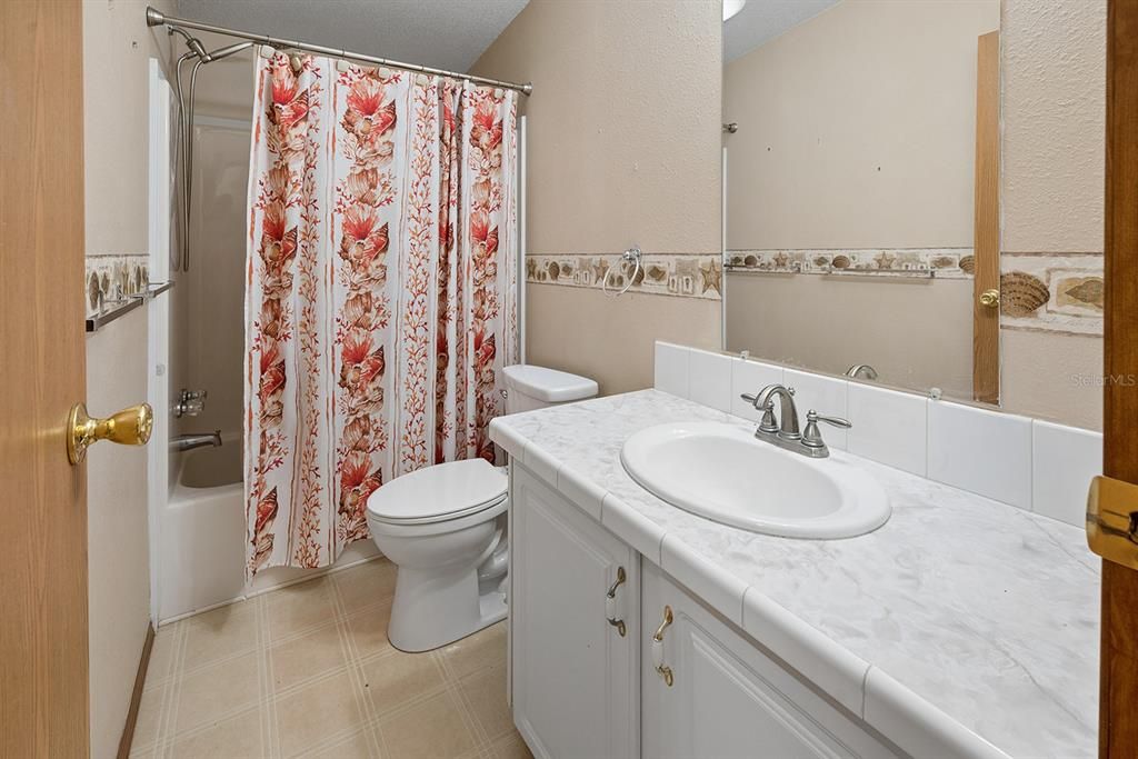 For Sale: $269,000 (3 beds, 2 baths, 1620 Square Feet)