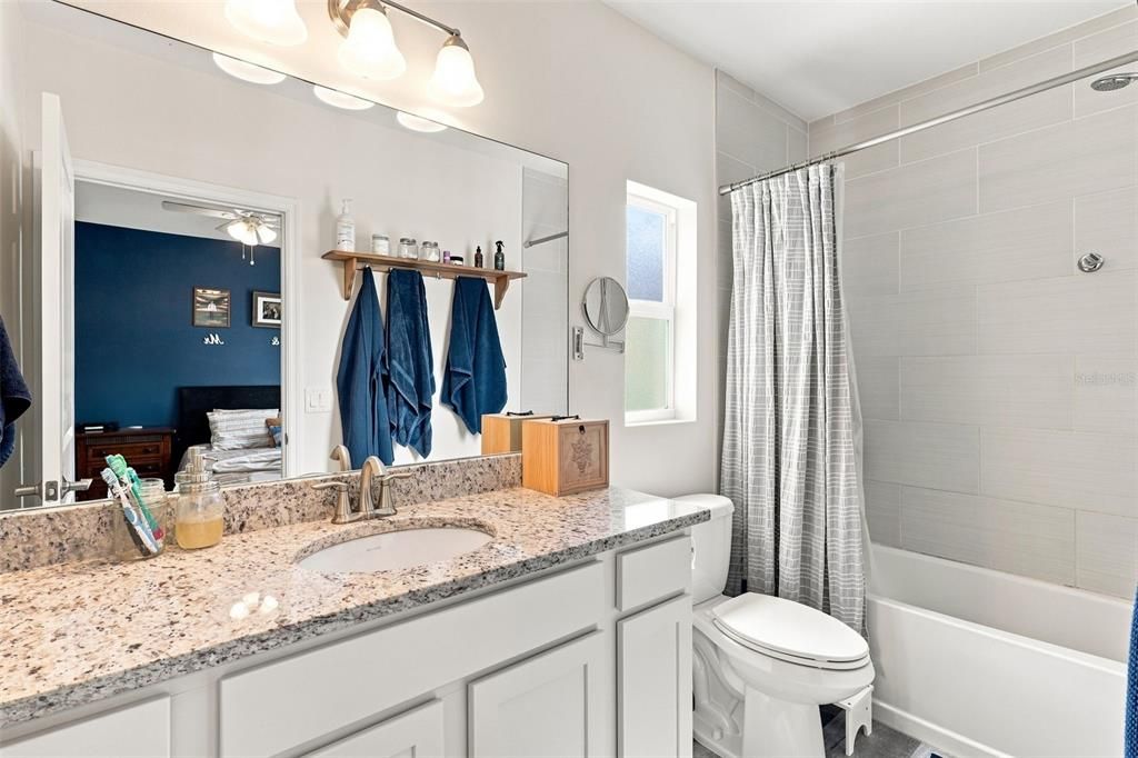 Active With Contract: $315,000 (3 beds, 2 baths, 1344 Square Feet)