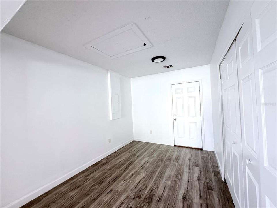 For Sale: $339,500 (3 beds, 2 baths, 1080 Square Feet)