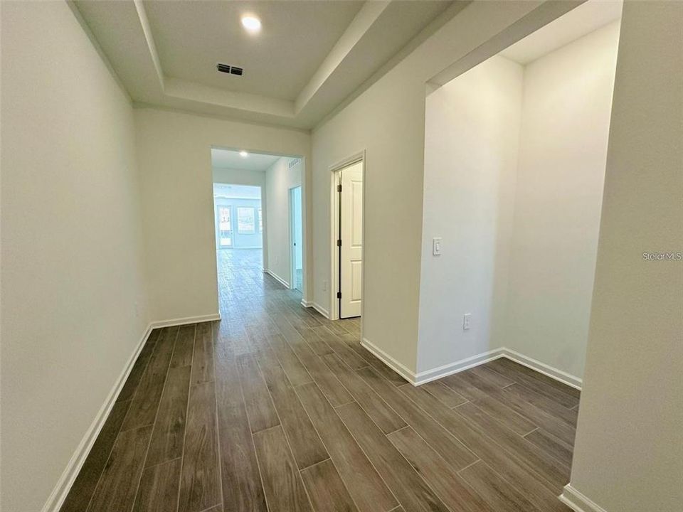For Rent: $3,000 (4 beds, 3 baths, 2274 Square Feet)