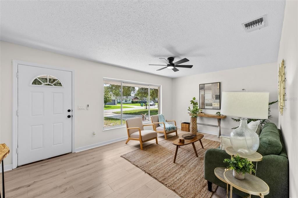 For Sale: $269,990 (3 beds, 2 baths, 1346 Square Feet)