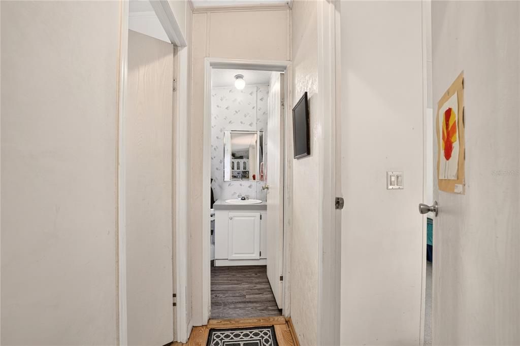На продажу: $379,900 (3 спален, 2 ванн, 1296 Квадратных фут)
