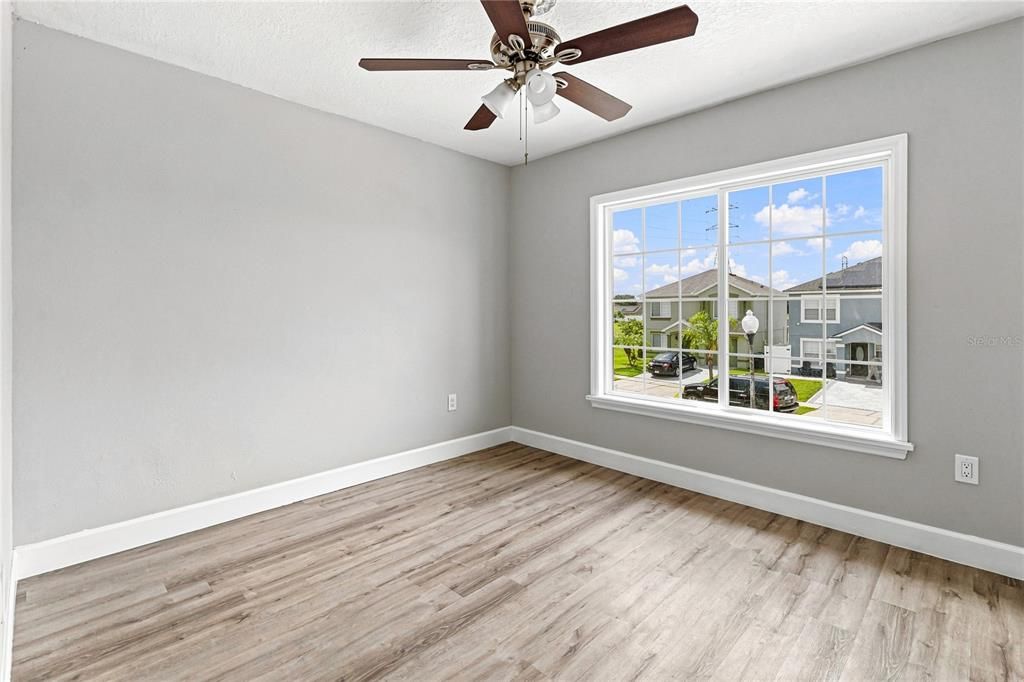 For Rent: $2,800 (4 beds, 2 baths, 1430 Square Feet)