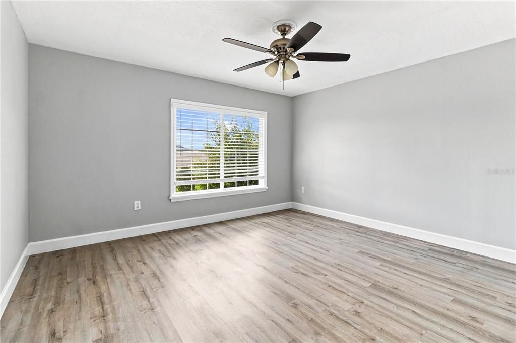 For Rent: $2,800 (4 beds, 2 baths, 1430 Square Feet)