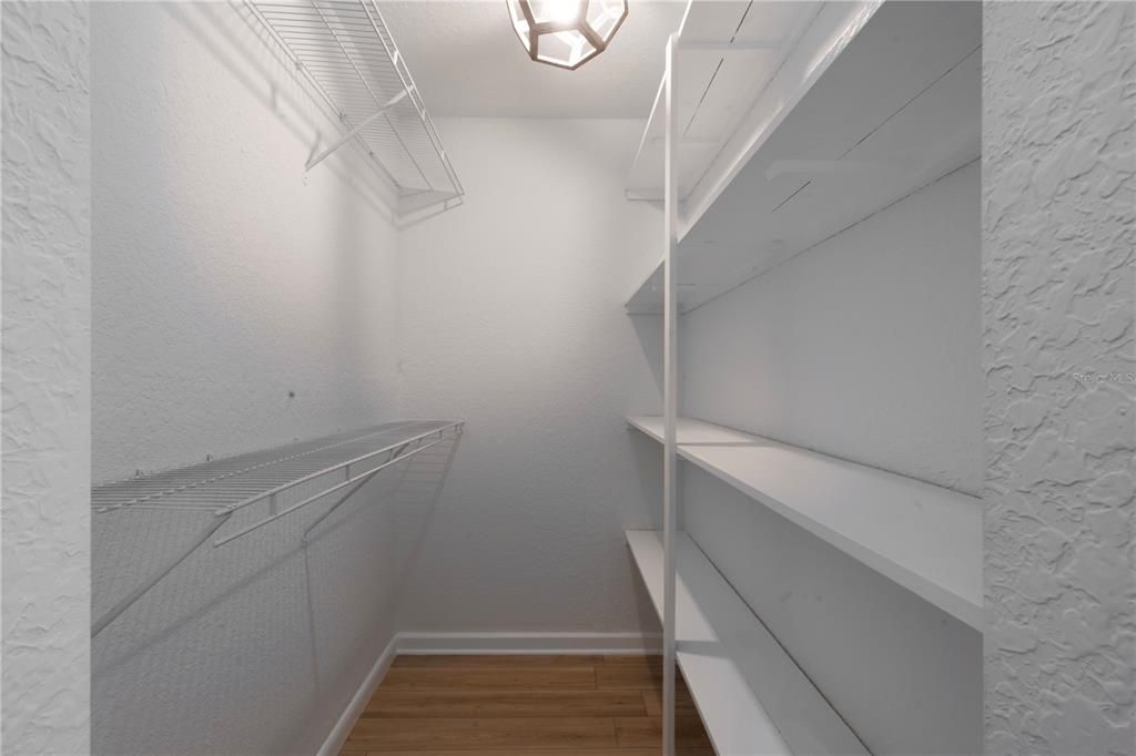 En Venta: $595,000 (3 camas, 2 baños, 1277 Pies cuadrados)