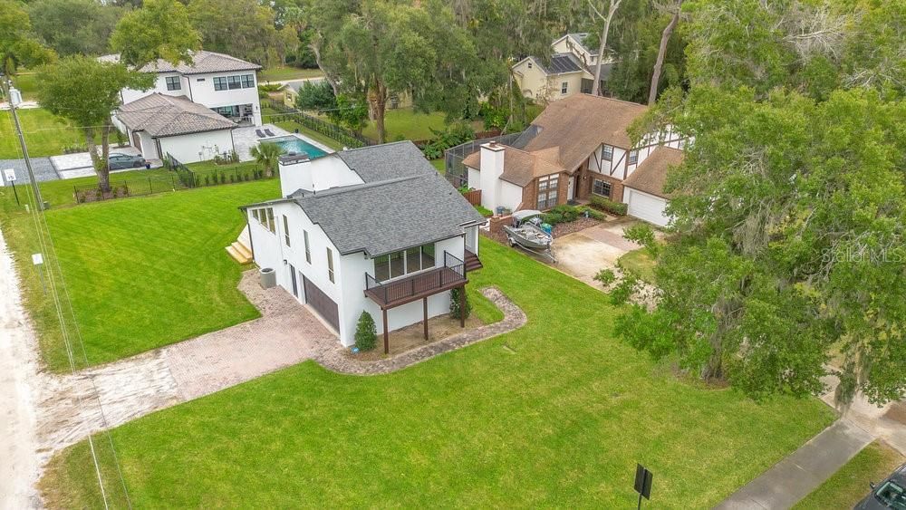 En Renta: $3,250 (3 camas, 2 baños, 1921 Pies cuadrados)